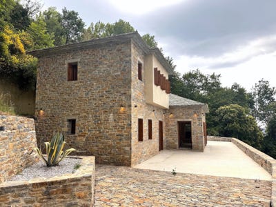 /international/gr/central-greece-vizitsa-pelion-thessaly-and-central-greece-310109147497/?lang=it