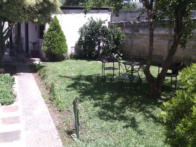 /international/gt/5418-antigua-guatemala-calle-ancha-la-antigua-guatemala-sacatepequez-la-antigua-guatemala-sacatepequez-department-120093802424/