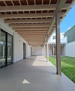 /international/gt/6135-centro-de-antigua-guatemala-la-antigua-guatemala-sacatepequez-la-antigua-guatemala-sacatepequez-department-310106017716/