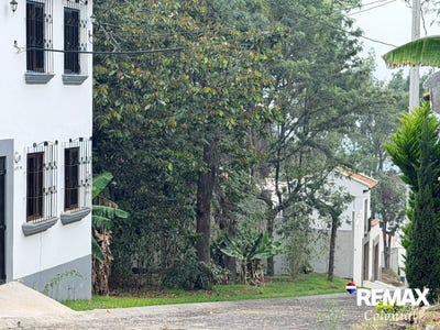 /international/gt/5991-alotenango-alotenango-sacatepequez-alotenango-sacatepequez-department-310108704401/