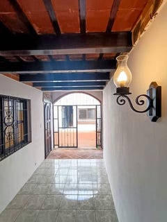 /international/gt/5992-calle-ancha-la-antigua-guatemala-la-antigua-guatemala-sacatepequez-la-antigua-guatemala-sacatepequez-department-310101061715/?lang=zh-tw