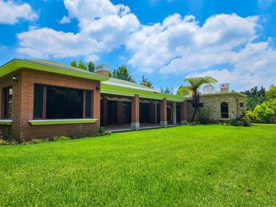 /international/gt/casa-y-campo-fraijanes-guatemala-city-310102337839/