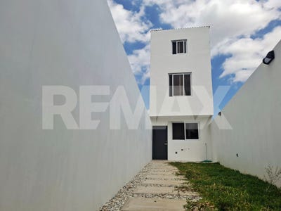 /international/gt/balcones-4-ciudad-san-cristobal-zona-8-de-mixco-mixco-guatemala-mixco-guatemala-city-310097902505/