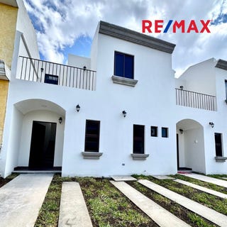 /international/gt/san-miguel-duenas-antigua-guatemala-sacatepequez-san-miguel-duenas-sacatepequez-san-miguel-duenas-sacatepequez-department-310097500623/