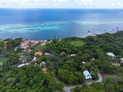 /international/hn/in-sandy-bay-roatan-bay-islands-department-310096089965/