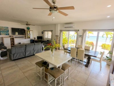 /international/hn/villa-1320-las-palmas-roatan-bay-islands-department-310108761596/