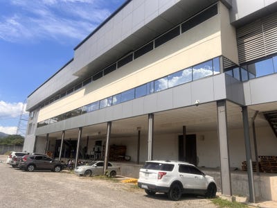 /international/hn/colonia-santa-monica-san-pedro-sula-cortes-san-pedro-sula-cortes-department-310107979056/