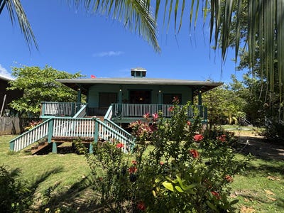 /international/hn/greenwood-village-roatan-bay-islands-department-310106689247/