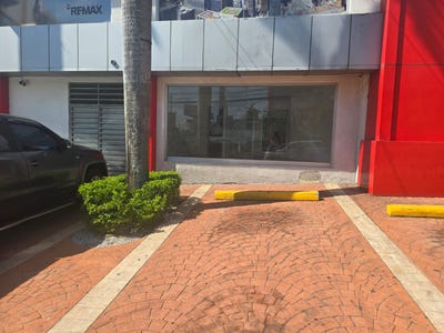 /international/hn/avenida-circunvalacion-con-6-calle-plaza-bay-san-pedro-sula-cortes-san-pedro-sula-cortes-department-310108674463/