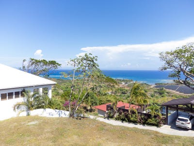 /international/hn/lot-27-roatan-bay-islands-department-310097209317/