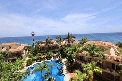 /international/hn/roatan-bay-islands-department-310108564409/