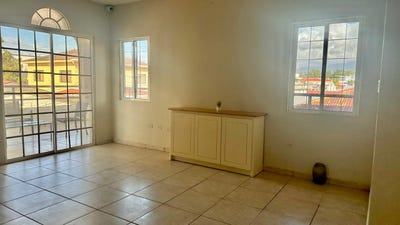 /international/hn/col-el-toronjal-2-5ta-etapa-7ma-calle-a-mano-izquierda-la-ceiba-atlantida-la-ceiba-atlantida-department-310106295771/