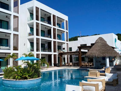 /international/hn/west-end-roatan-islas-de-la-bahia-roatan-bay-islands-department-310108087669/