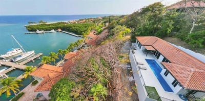 /international/hn/marina-view-home-lots-132-133-in-parrot-tree-roatan-honduras-s-n-roatan-islas-de-la-bahia-roatan-bay-islands-department-310101084013/?lang=en