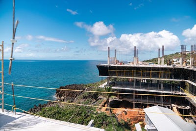 /international/hn/unit-209-west-bay-roatan-bay-islands-department-310108458752/