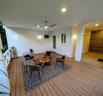 /international/hn/unit-a-blue-roatan-5-plex-roatan-bay-islands-department-310101466894/?lang=id