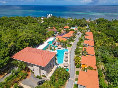 /international/hn/sunset-villas-roatan-bay-islands-department-310107331599/