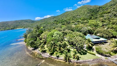 /international/hn/port-royal-roatan-bay-islands-department-310106336268/