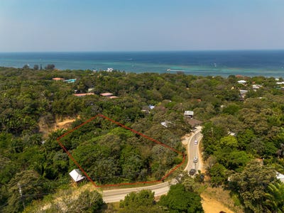 /international/hn/w-end-west-bay-roatan-bay-islands-department-310107768007/