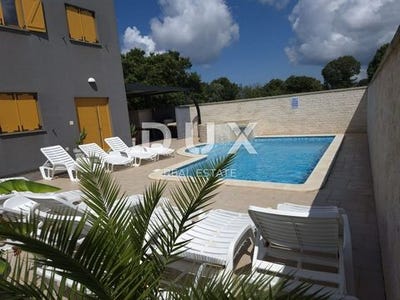 /international/hr/fazana-istria-county-310108136854/