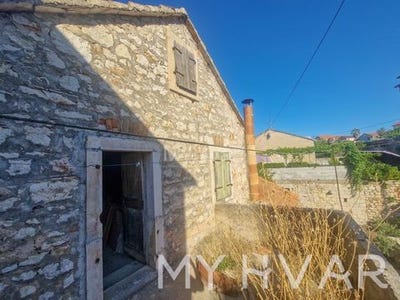 /international/hr/stari-grad-split-dalmatia-county-310101387079/