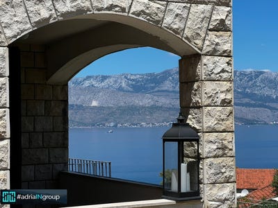 /international/hr/postira-split-dalmatia-county-120093564314/