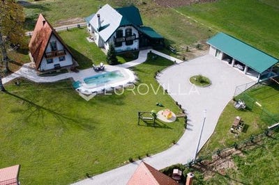 /international/hr/karlovac-karlovac-county-310099008336/