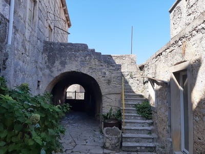 /international/hr/blato-dubrovnik-neretva-county-120091817339/