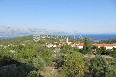 /international/hr/brac-split-dalmatia-county-120097943180/