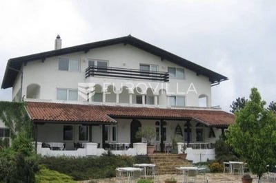 /international/hr/senj-lika-senj-county-120084664502/