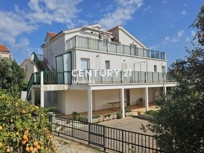 /international/hr/splitsko-dalmatinska-zupanija-split-dalmatia-county-310106856608/