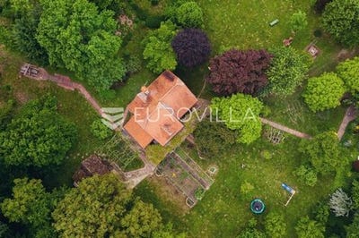 /international/hr/sisak-sisak-moslavina-county-310108404814/