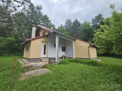 /international/hr/ricice-split-dalmatia-county-120097720843/