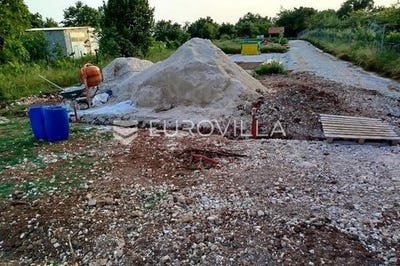 /international/hr/zminj-istria-county-310100860876/