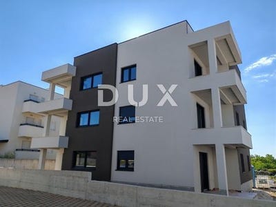 /international/hr/razanac-zadar-county-310101419601/
