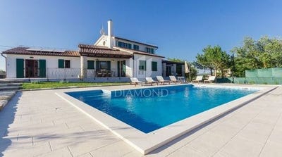 /international/hr/barban-istria-county-310108087316/
