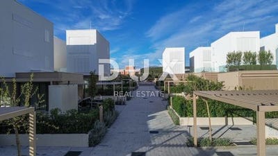 /international/hr/sveti-filip-i-jakov-zadar-county-310101386082/