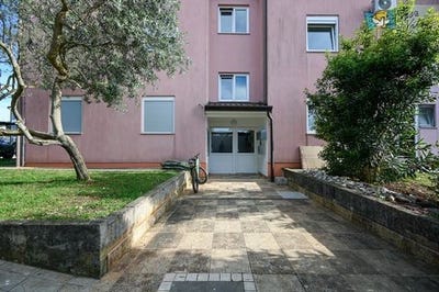 /international/hr/novigrad-istria-county-310108007260/