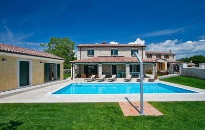 /international/hr/porec-istria-county-120096865139/