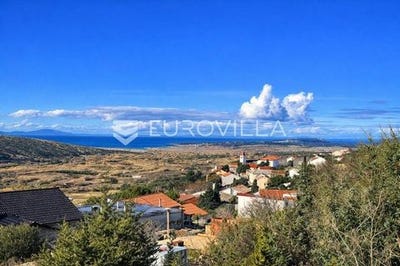 /international/hr/zadar-zadar-county-310105341448/