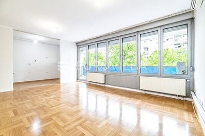 /international/hr/zagreb-zagreb-310107976860/