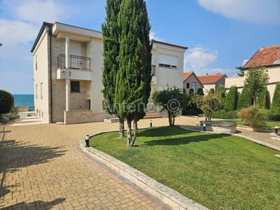 /international/hr/vrsi-zadar-county-310108243333/
