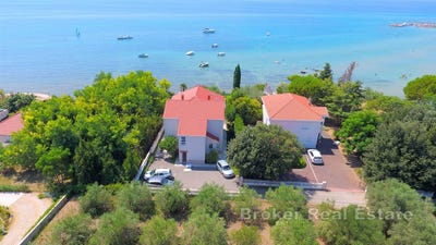 /international/hr/privlaka-zadar-county-310107218436/