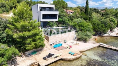 /international/hr/posedarje-zadar-county-310106080222/