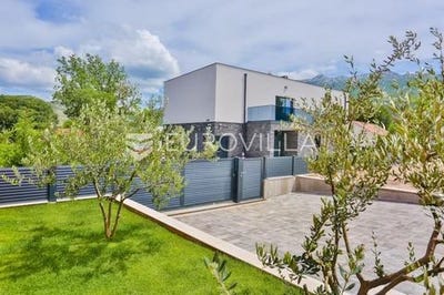 /international/hr/split-split-dalmatia-county-310102015100/