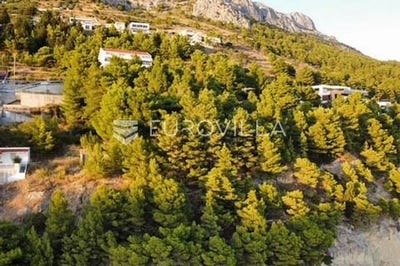 /international/hr/omis-split-dalmatia-county-310103819066/