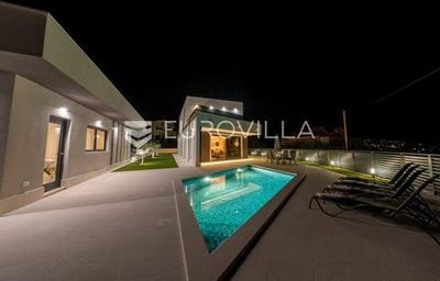 /international/hr/split-split-dalmatia-county-310104803488/