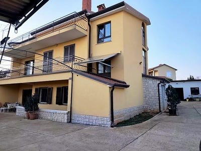/international/hr/porec-istria-county-310107067553/