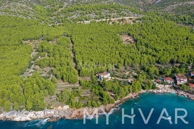 /international/hr/stari-grad-split-dalmatia-county-120092199915/