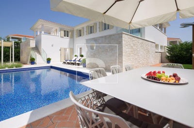 /international/hr/porec-istria-county-310109222158/
